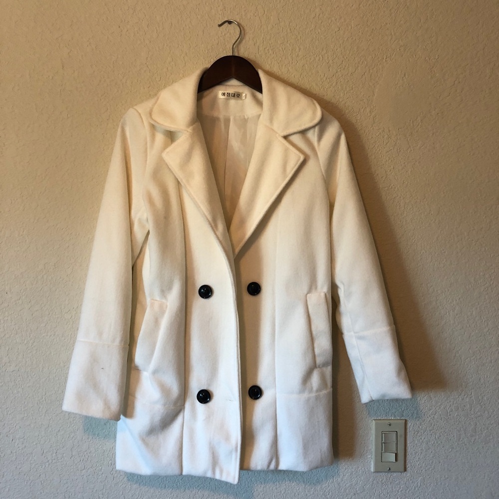 Snow White Soft Peacoat!